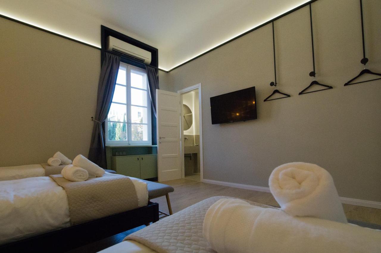 Destil B&B Tirana Zewnętrze zdjęcie