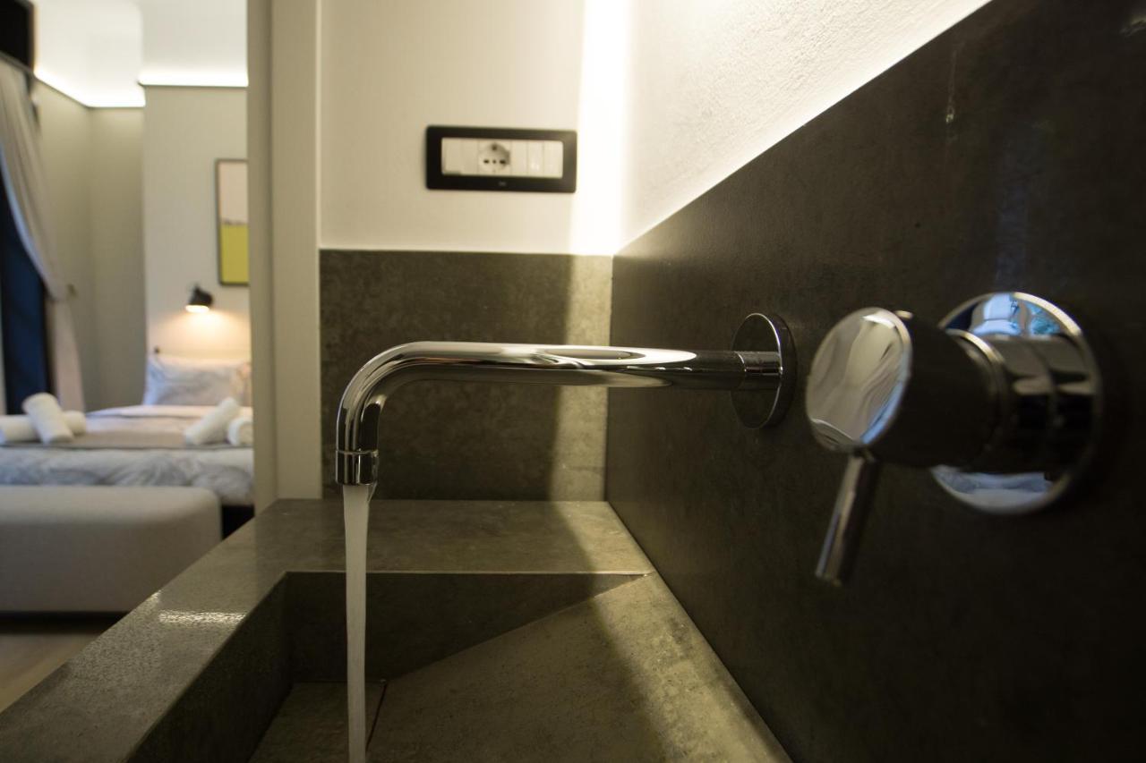 Destil B&B Tirana Zewnętrze zdjęcie